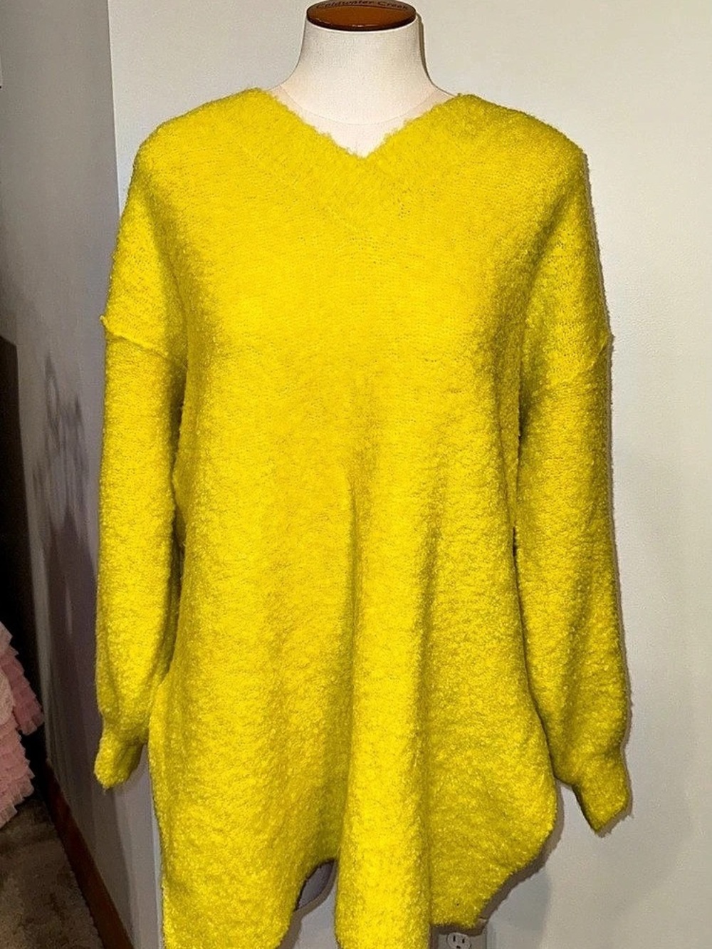 Anthropologie Pilcro Oversized Sweater in Yellow Size Medium